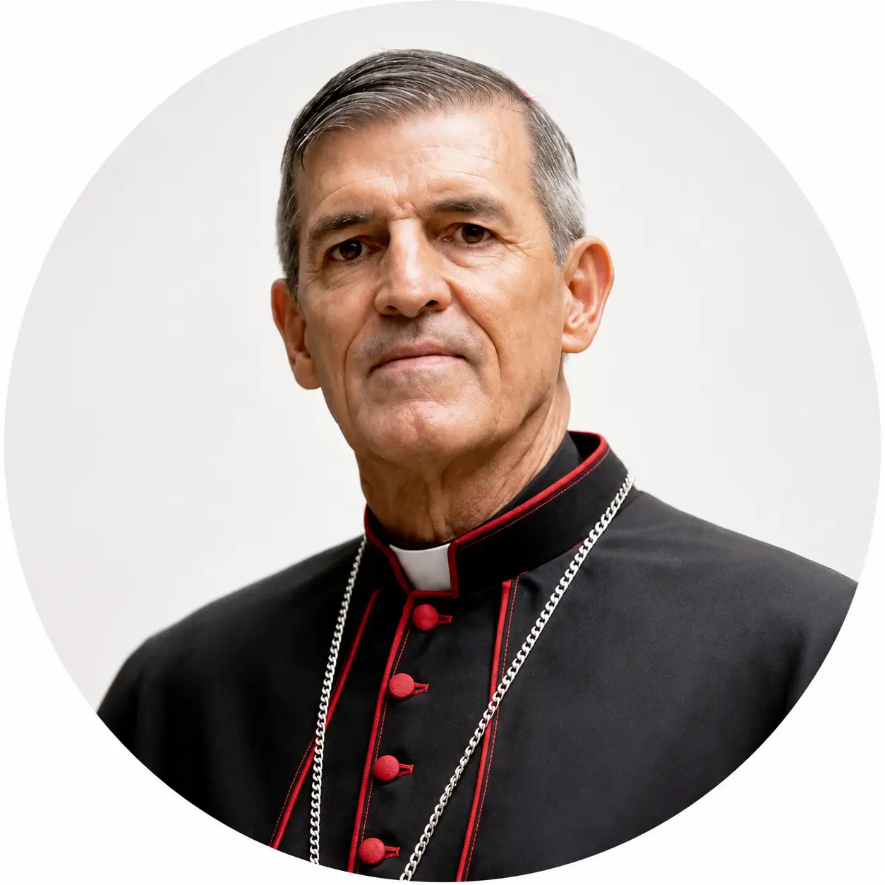 Monseñor Fidel León Cadavid Marín, obispo diocesano y presidente de la junta directiva